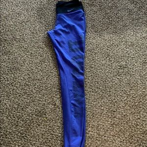 Dri-fit Nike workout leggings
